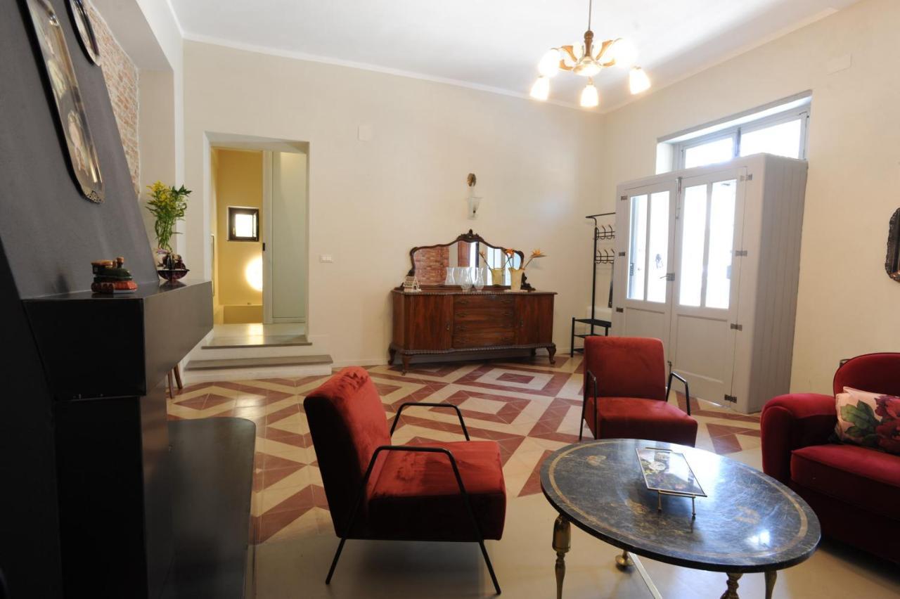Palazzo Scura Bed & Breakfast Vaccarizzo Albanese Eksteriør bilde