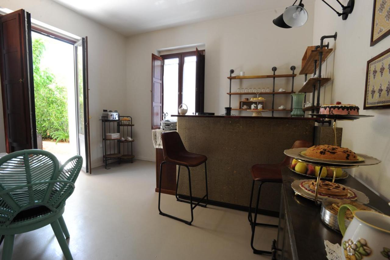 Palazzo Scura Bed & Breakfast Vaccarizzo Albanese Eksteriør bilde