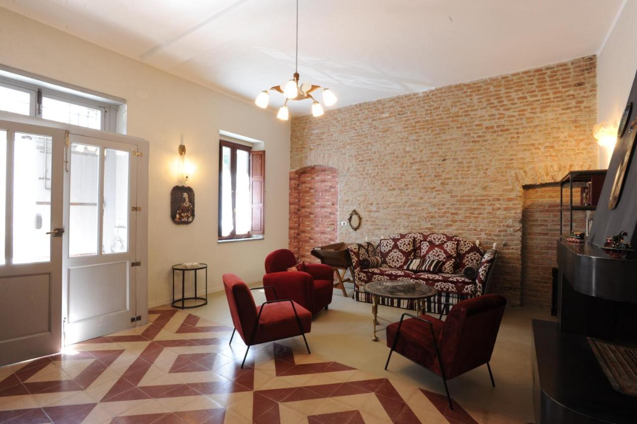 Palazzo Scura Bed & Breakfast Vaccarizzo Albanese Eksteriør bilde